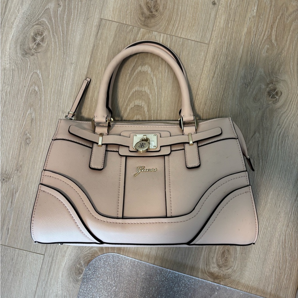 VINTAGE EUROPEAN GUESS PURSE